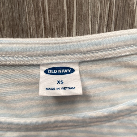 Old Navy Soft Baby Blue and White Striped Tee - Picture 2 of 6